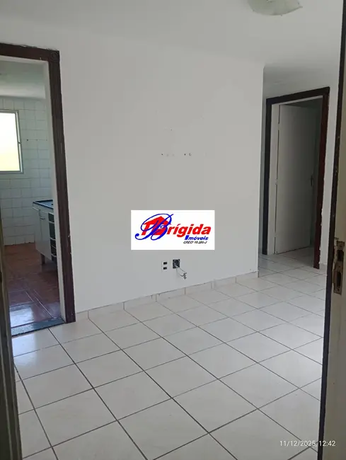 Foto 1 de Apartamento com 2 quartos à venda e para alugar, 45m2 em Jardim Torino, Cotia - SP