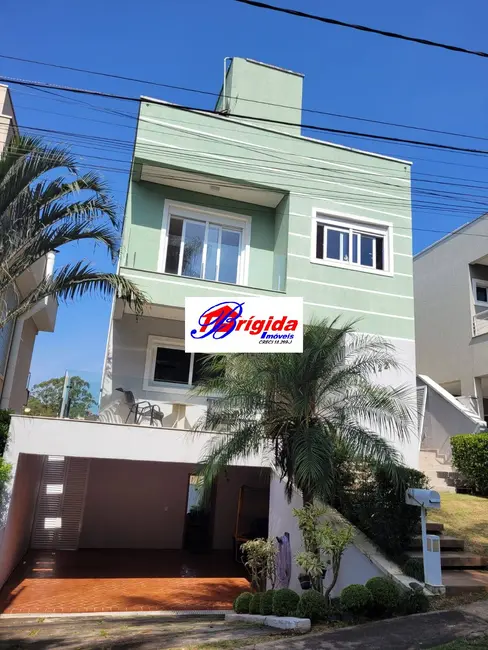 Foto 1 de Casa de Condomínio com 3 quartos à venda, 297m2 em Moinho Velho, Cotia - SP