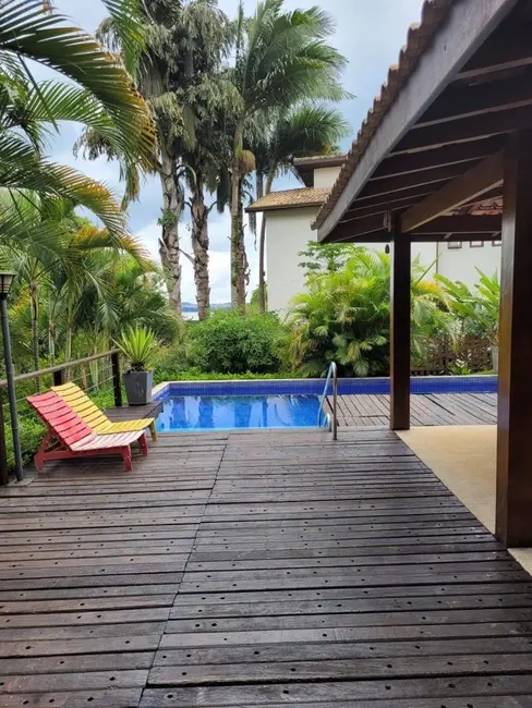 Foto 3 de Casa de Condomínio com 4 quartos à venda, 240m2 em Embu Das Artes - SP