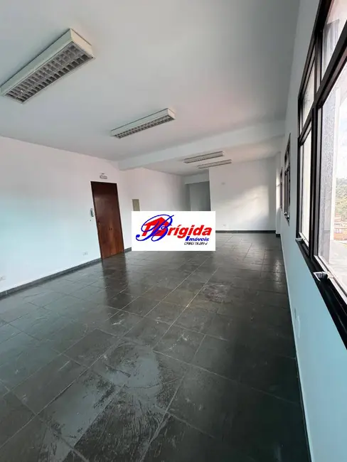 Sala Comercial para alugar, 55m2 em Jardim da Glória, Cotia - SP - imagem 4 Foto 4 de Sala Comercial para alugar, 55m2 em Jardim da Glória, Cotia - SP