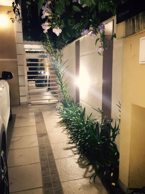 Foto 6 de Casa de Condomínio com 3 quartos à venda, 130m2 em Jardim Caiapiá, Cotia - SP