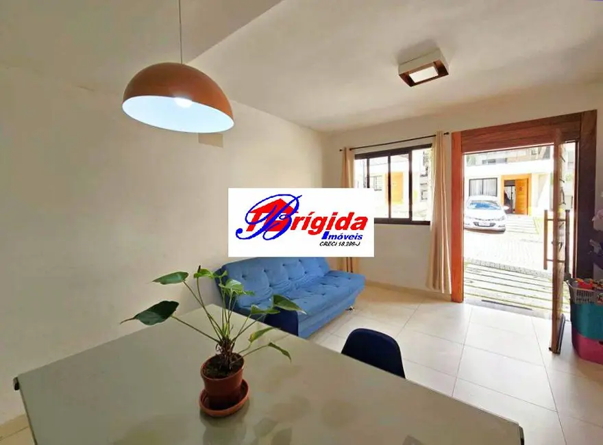 Foto 2 de Casa de Condomínio com 3 quartos à venda, 150m2 em Parque Rincão, Cotia - SP