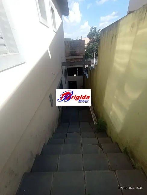 Foto 3 de Casa com 2 quartos para alugar, 80m2 em Jardim São Vicente, Cotia - SP