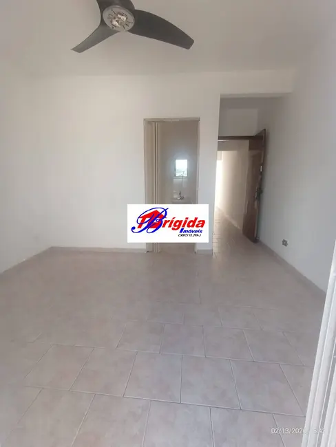 Foto 8 de Casa com 2 quartos para alugar, 80m2 em Jardim São Vicente, Cotia - SP
