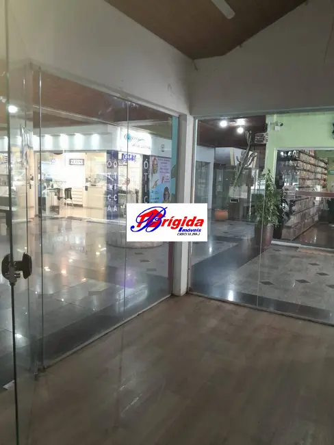 Sala Comercial para alugar, 77m2 em Vila Santo Antônio, Cotia - SP - imagem 1 Foto 1 de Sala Comercial para alugar, 77m2 em Vila Santo Antônio, Cotia - SP