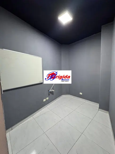 Foto 3 de Sala Comercial para alugar, 60m2 em Vila Pirajussara, São Paulo - SP