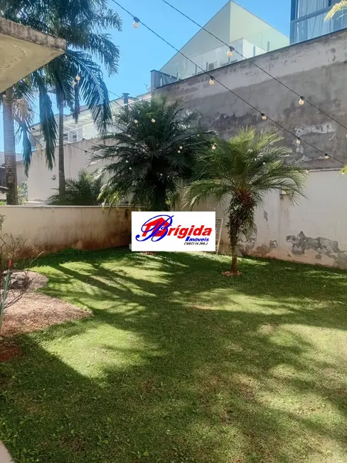Foto 8 de Casa de Condomínio com 4 quartos para alugar, 201m2 em Moinho Velho, Cotia - SP