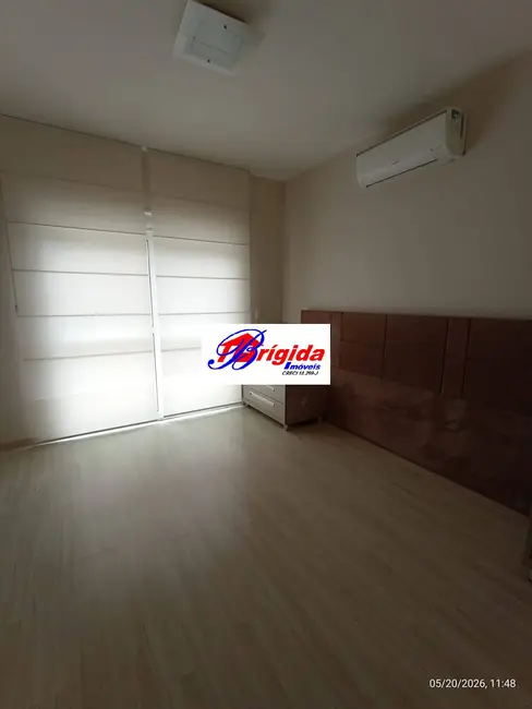 Foto 3 de Casa de Condomínio com 4 quartos para alugar, 201m2 em Moinho Velho, Cotia - SP