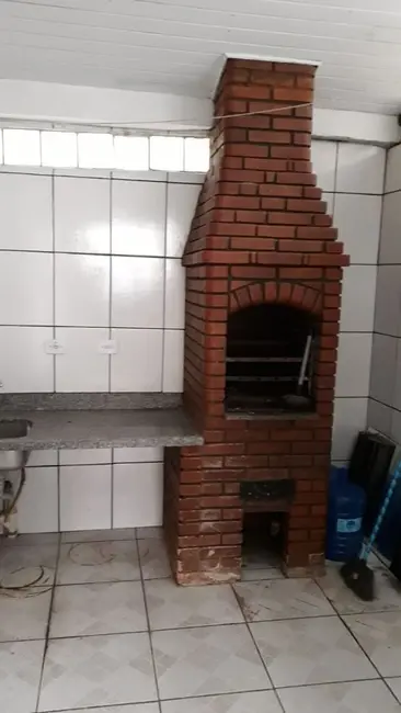 Casa com 2 quartos à venda, 70m2 em Jardim Torino, Cotia - SP - imagem 2 Foto 2 de Casa com 2 quartos à venda, 70m2 em Jardim Torino, Cotia - SP
