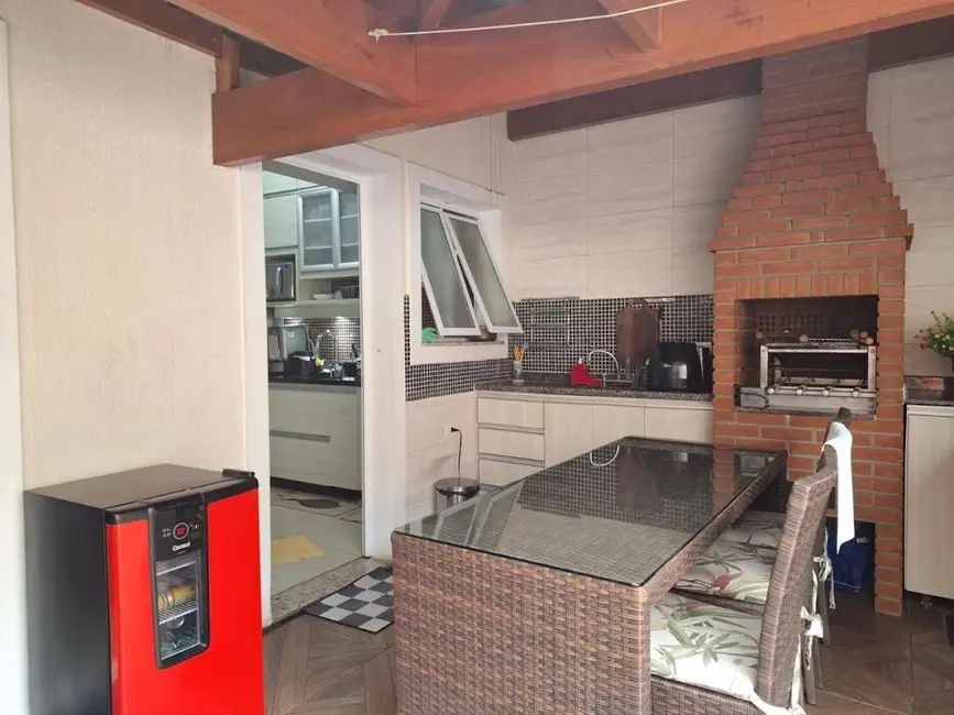 Foto 8 de Casa com 3 quartos à venda, 117m2 em Chácara Canta Galo, Cotia - SP