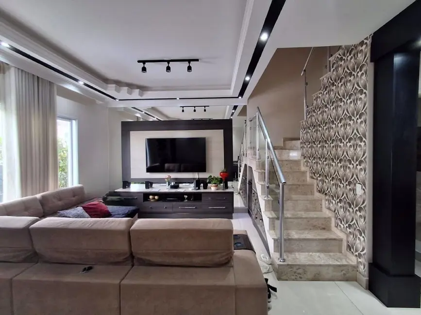 Foto 1 de Casa com 3 quartos à venda, 117m2 em Chácara Canta Galo, Cotia - SP