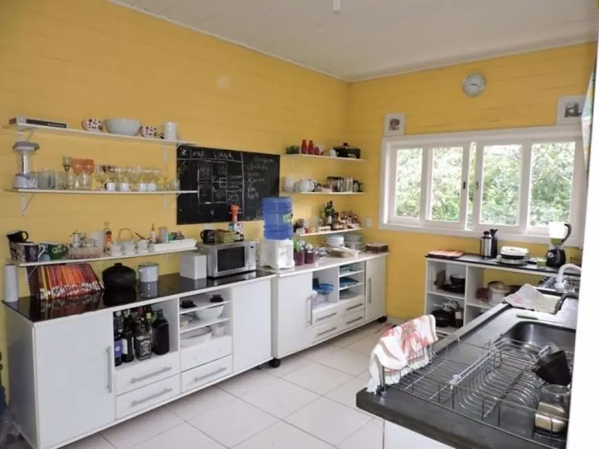 Foto 6 de Casa de Condomínio com 4 quartos à venda, 205m2 em Embu Das Artes - SP