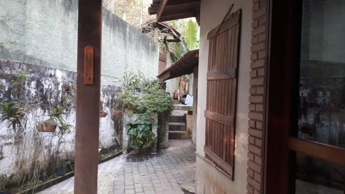 Foto 9 de Casa de Condomínio com 4 quartos à venda, 138m2 em Granja Carneiro Viana, Cotia - SP