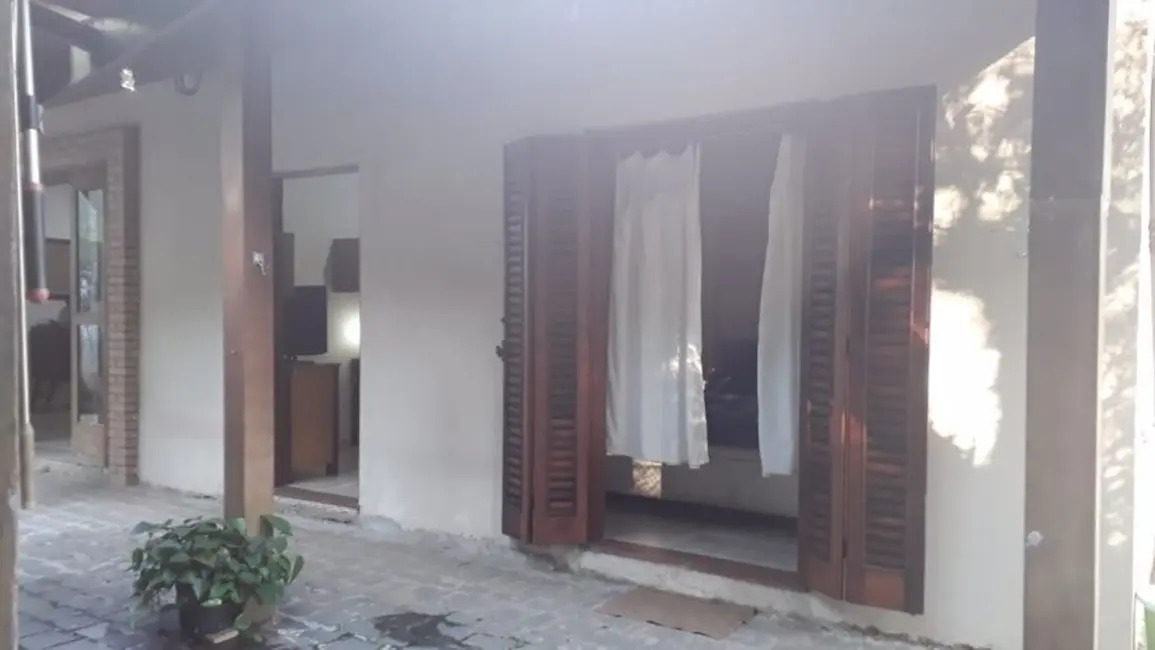 Foto 8 de Casa de Condomínio com 4 quartos à venda, 138m2 em Granja Carneiro Viana, Cotia - SP