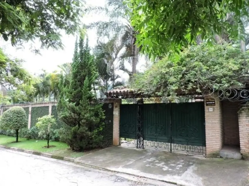 Foto 2 de Casa com 5 quartos à venda, 530m2 em Chácara Vale do Rio Cotia, Carapicuiba - SP