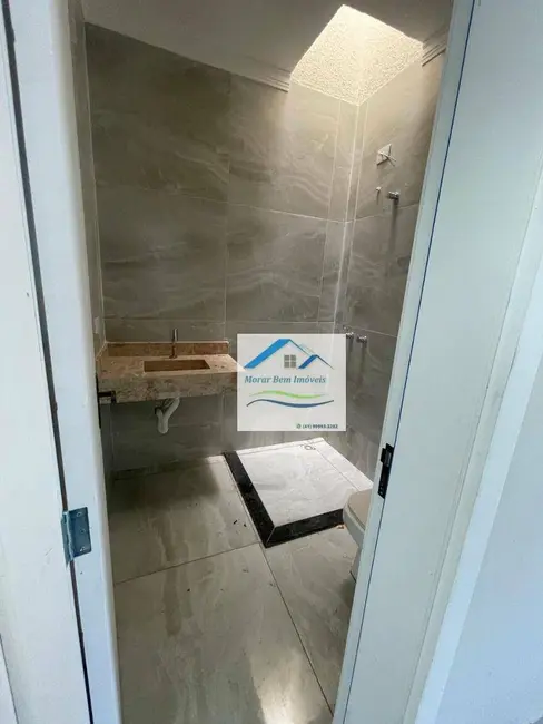 Sobrado com 3 quartos à venda, 180m2 em Iguaçu, Araucaria - PR - imagem 5 Foto 5 de Sobrado com 3 quartos à venda, 180m2 em Iguaçu, Araucaria - PR