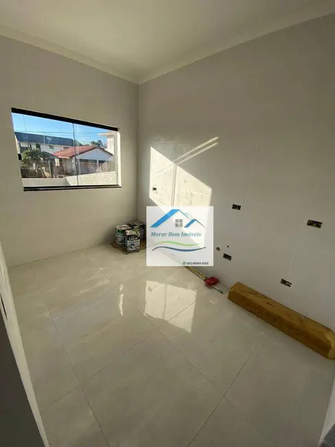 Sobrado com 3 quartos à venda, 108m2 em Campina da Barra, Araucaria - PR - imagem 4 Foto 4 de Sobrado com 3 quartos à venda, 108m2 em Campina da Barra, Araucaria - PR