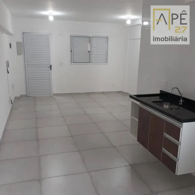 Foto 5 de Kitnet com 1 quarto para alugar, 31m2 em Jardim Santa Maria, Guarulhos - SP