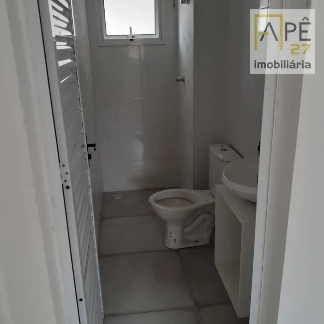Foto 3 de Kitnet com 1 quarto para alugar, 31m2 em Jardim Santa Maria, Guarulhos - SP