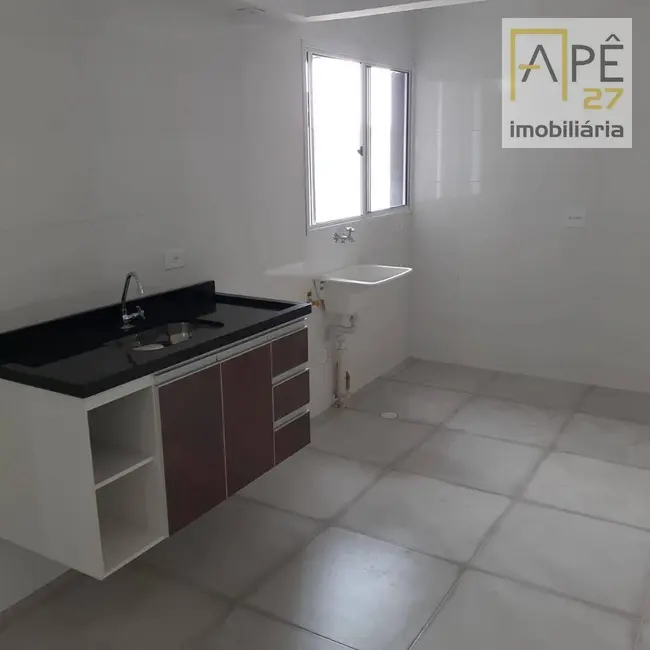 Foto 4 de Kitnet com 1 quarto para alugar, 31m2 em Jardim Santa Maria, Guarulhos - SP