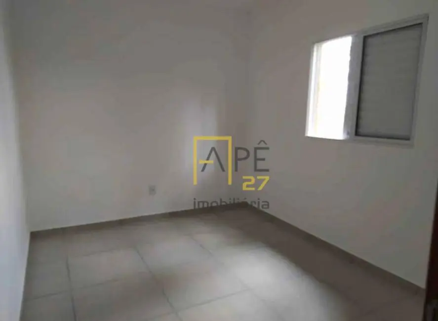 Foto 6 de Casa com 2 quartos à venda, 150m2 em Jardim Santo Antônio, Atibaia - SP