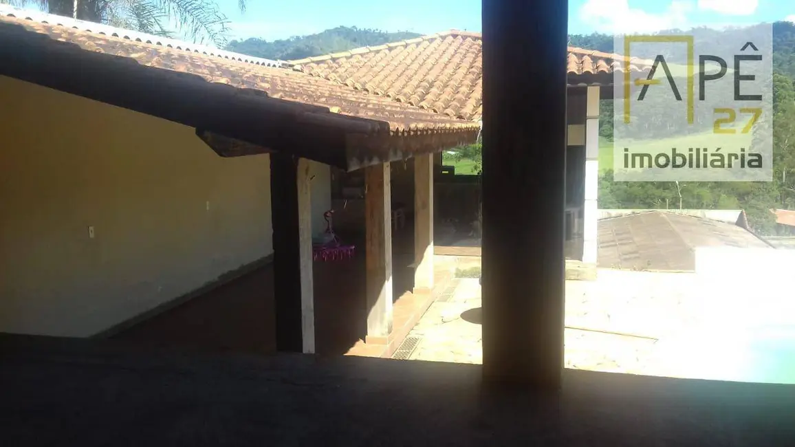 Foto 8 de Casa com 3 quartos à venda, 1000m2 em Chácaras Fernão Dias, Atibaia - SP