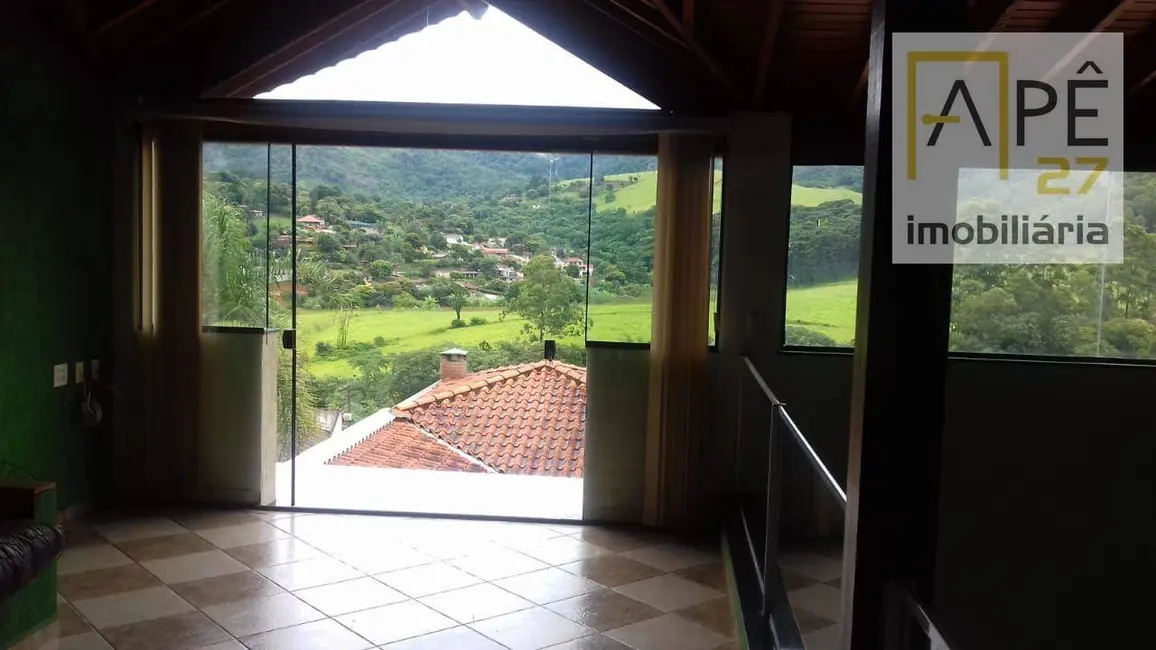 Foto 4 de Casa com 3 quartos à venda, 1000m2 em Chácaras Fernão Dias, Atibaia - SP