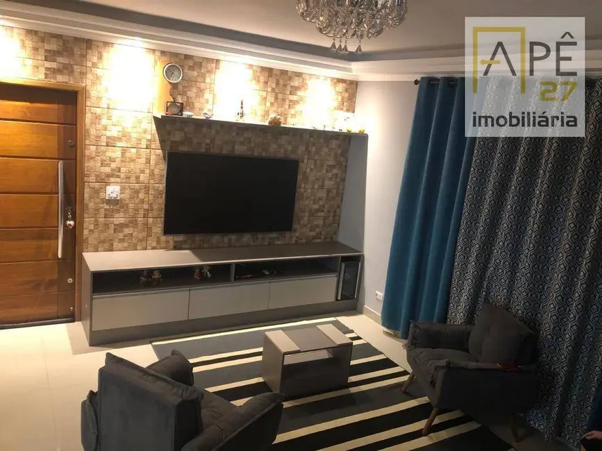 Foto 1 de Sobrado com 3 quartos à venda, 300m2 em Jardim Giovana, Guarulhos - SP