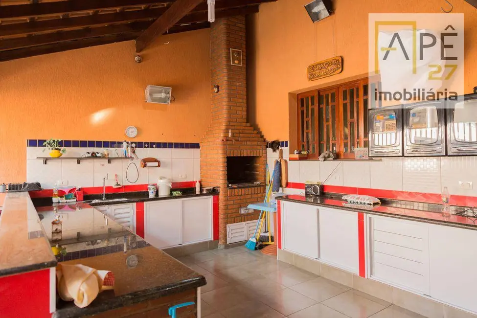 Foto 6 de Casa com 3 quartos à venda, 240m2 em Jardim Flor da Montanha, Guarulhos - SP