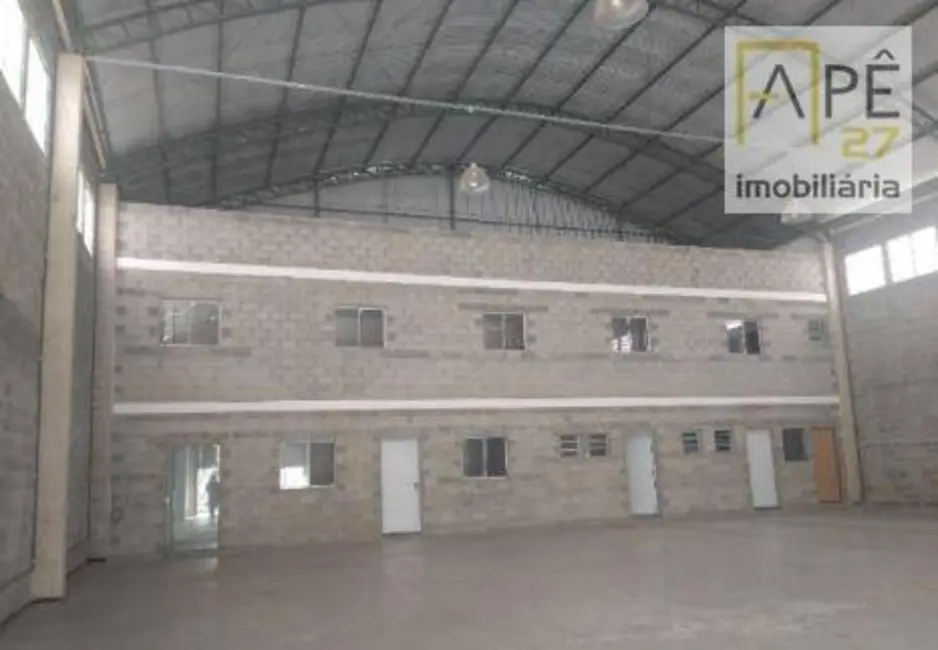 Armazém / Galpão para alugar, 700m2 em Jardim Presidente Dutra, Guarulhos - SP - imagem 6 Foto 6 de Armazém / Galpão para alugar, 700m2 em Jardim Presidente Dutra, Guarulhos - SP
