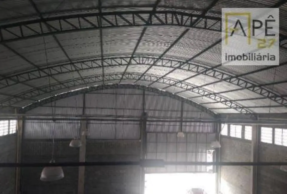 Armazém / Galpão para alugar, 700m2 em Jardim Presidente Dutra, Guarulhos - SP - imagem 9 Foto 9 de Armazém / Galpão para alugar, 700m2 em Jardim Presidente Dutra, Guarulhos - SP