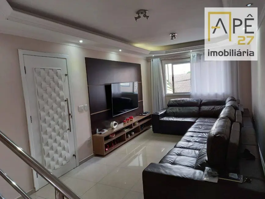 Foto 2 de Sobrado com 4 quartos à venda, 155m2 em Jardim Santa Mena, Guarulhos - SP