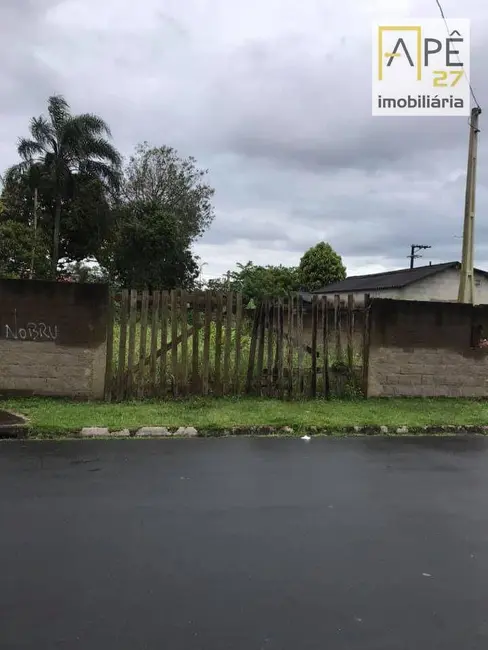 Foto 1 de Terreno / Lote à venda, 300m2 em Cananeia - SP