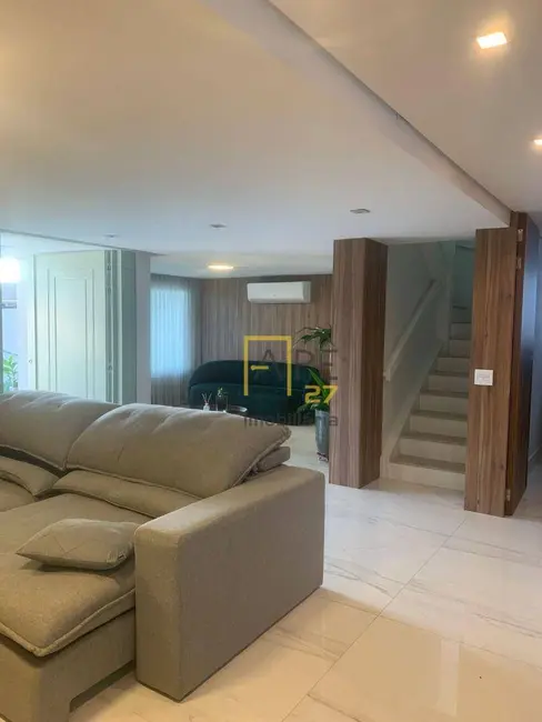 Foto 7 de Casa de Condomínio com 3 quartos para alugar, 360m2 em Parque Arco Iris, Atibaia - SP