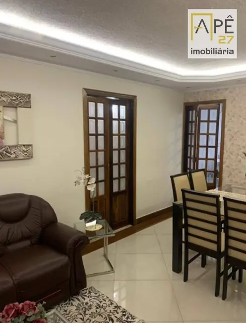 Foto 2 de Apartamento com 3 quartos à venda, 81m2 em Jardim Santa Mena, Guarulhos - SP