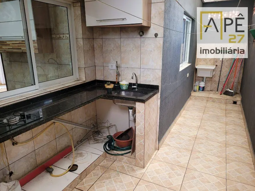 Casa com 3 quartos para alugar, 100m2 em Jardim do Papai, Guarulhos - SP - imagem 7 Foto 7 de Casa com 3 quartos para alugar, 100m2 em Jardim do Papai, Guarulhos - SP