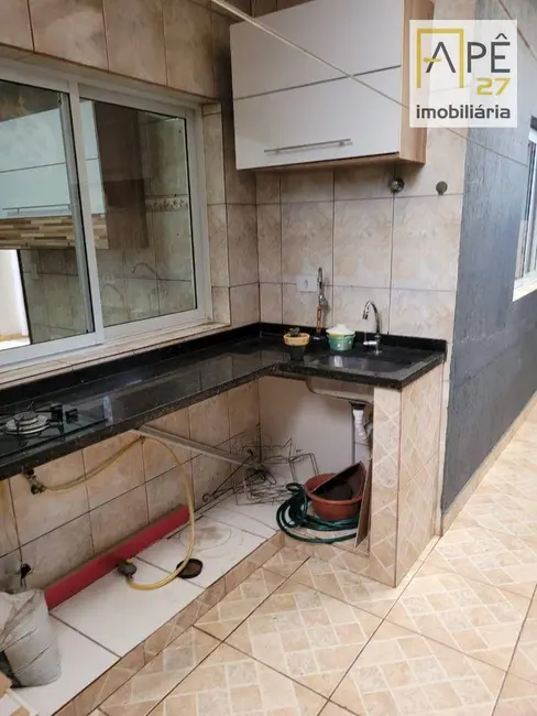 Casa com 3 quartos para alugar, 100m2 em Jardim do Papai, Guarulhos - SP - imagem 6 Foto 6 de Casa com 3 quartos para alugar, 100m2 em Jardim do Papai, Guarulhos - SP