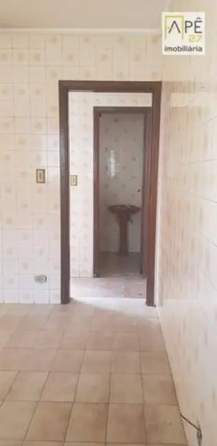 Sobrado com 3 quartos à venda e para alugar, 100m2 em Vila Endres, Guarulhos - SP - imagem 8 Foto 8 de Sobrado com 3 quartos à venda e para alugar, 100m2 em Vila Endres, Guarulhos - SP