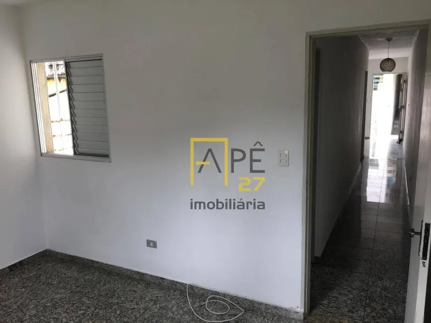 Casa com 1 quarto para alugar, 55m2 em Parada Inglesa, São Paulo - SP - imagem 3 Foto 3 de Casa com 1 quarto para alugar, 55m2 em Parada Inglesa, São Paulo - SP