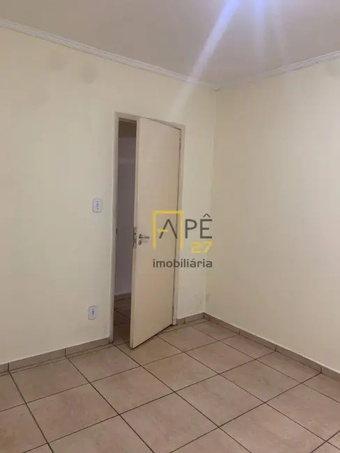 Foto 3 de Casa com 4 quartos para alugar, 140m2 em Jardim Figueira, Guarulhos - SP