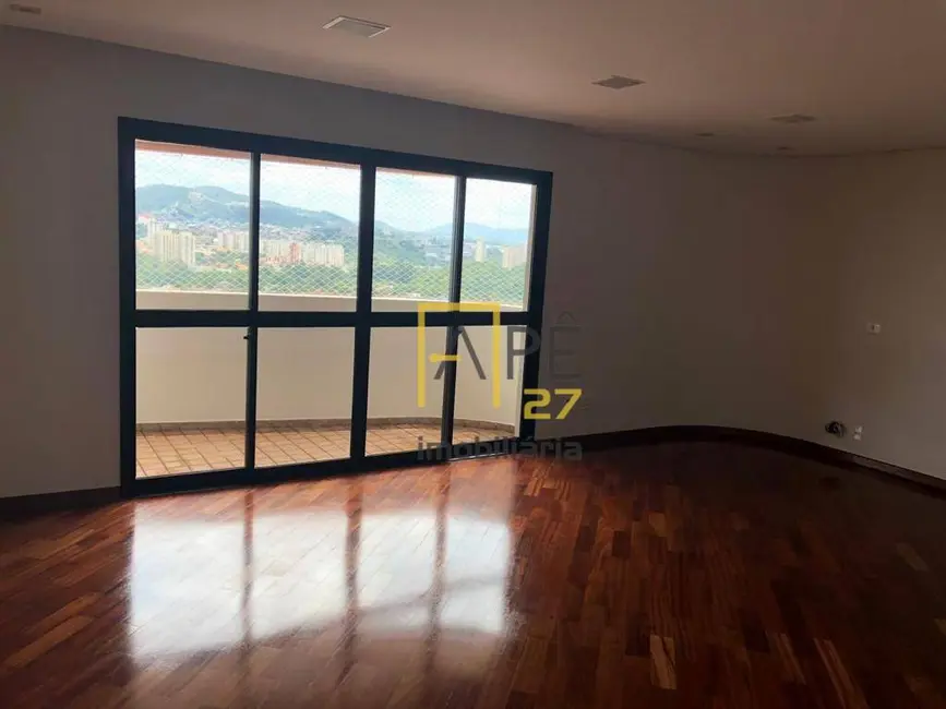 Foto 3 de Apartamento com 4 quartos para alugar, 210m2 em Alphaville Empresarial, Barueri - SP
