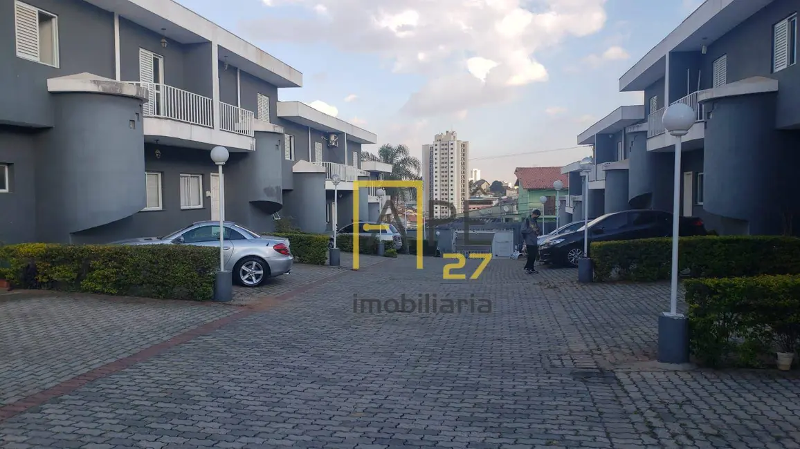 Sobrado com 3 quartos para alugar, 60m2 em Jardim do Papai, Guarulhos - SP - imagem 2 Foto 2 de Sobrado com 3 quartos para alugar, 60m2 em Jardim do Papai, Guarulhos - SP