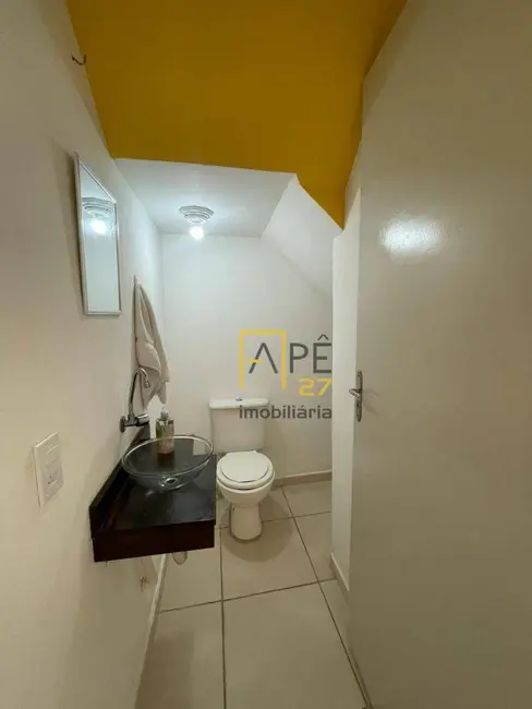 Sobrado com 2 quartos à venda e para alugar, 100m2 em Centro, Cananeia - SP - imagem 5 Foto 5 de Sobrado com 2 quartos à venda e para alugar, 100m2 em Centro, Cananeia - SP