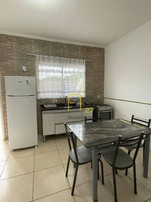 Foto 4 de Sobrado com 2 quartos para alugar, 100m2 em Centro, Cananeia - SP