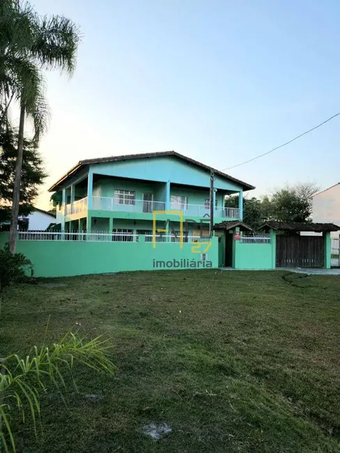 Foto 1 de Sobrado com 4 quartos à venda, 425m2 em Cananeia - SP