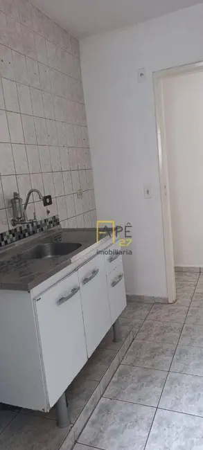 Foto 2 de Apartamento com 2 quartos para alugar, 46m2 em Jardim Presidente Dutra, Guarulhos - SP