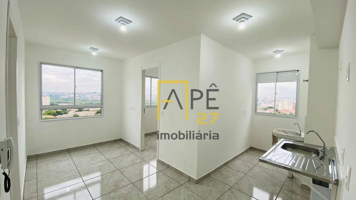 Foto 2 de Apartamento com 2 quartos à venda e para alugar, 36m2 em Vila das Bandeiras, Guarulhos - SP
