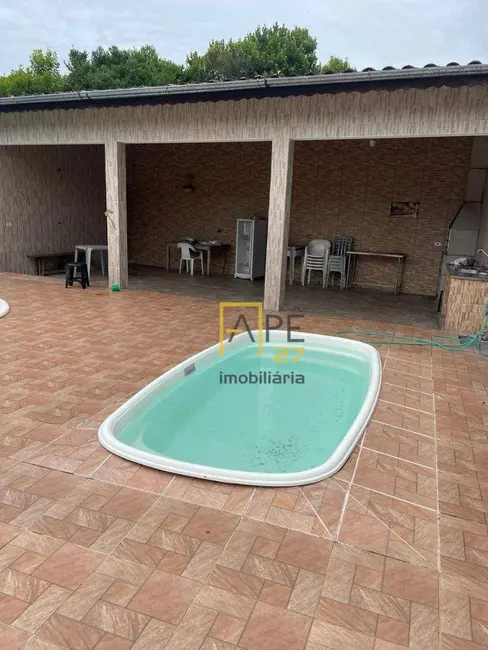 Foto 2 de Casa com 3 quartos à venda, 450m2 em Cananeia - SP