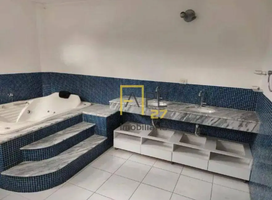 Foto 2 de Sobrado com 3 quartos para alugar, 232m2 em Parque Continental I, Guarulhos - SP