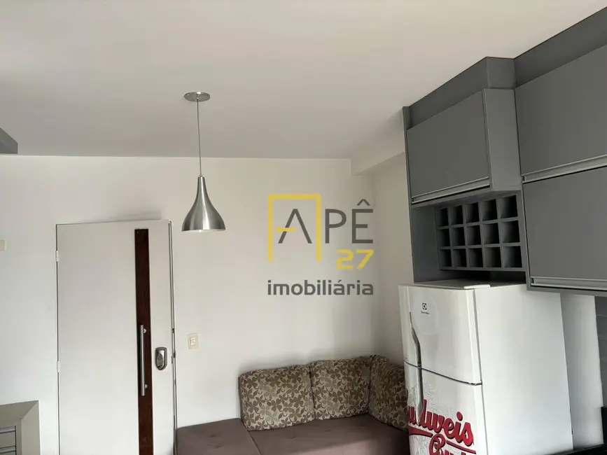 Kitnet com 1 quarto para alugar, 36m2 em Vila Augusta, Guarulhos - SP - imagem 2 Foto 2 de Kitnet com 1 quarto para alugar, 36m2 em Vila Augusta, Guarulhos - SP